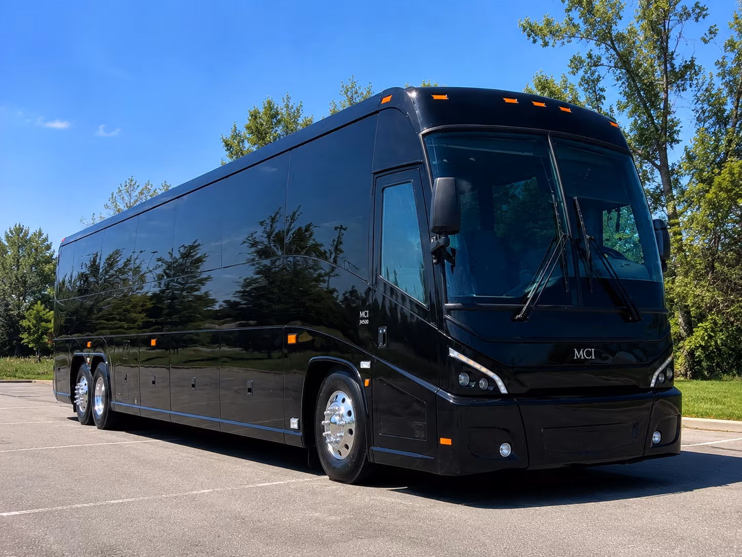 wine tour buses to childress vineyards and the lexington corridor